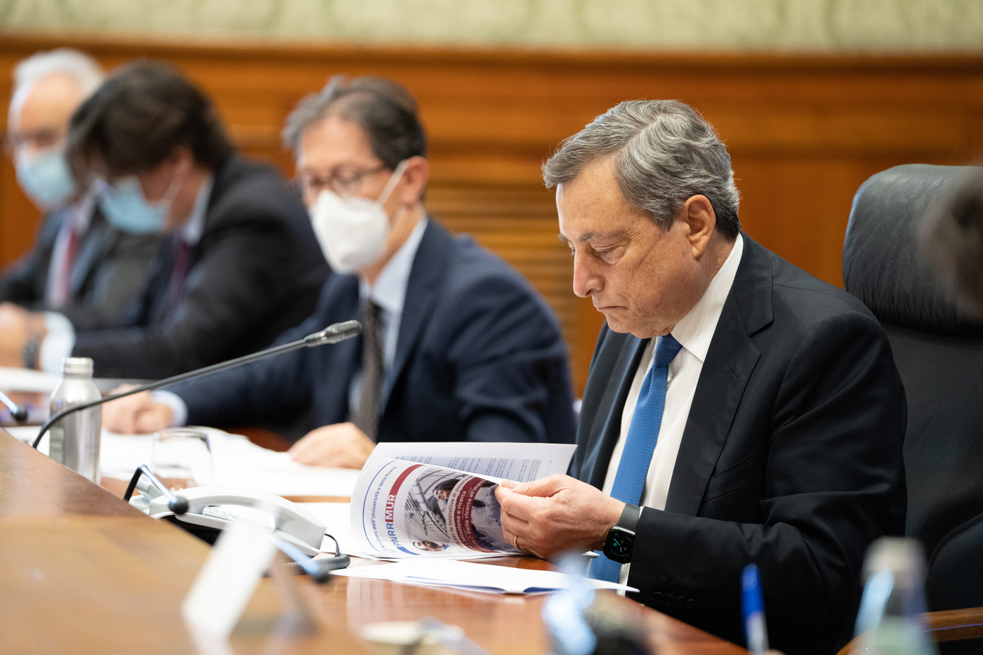 Manovra, si lima il testo: Draghi lavora per sciogliere i nodi su Quota 100 e Rdc