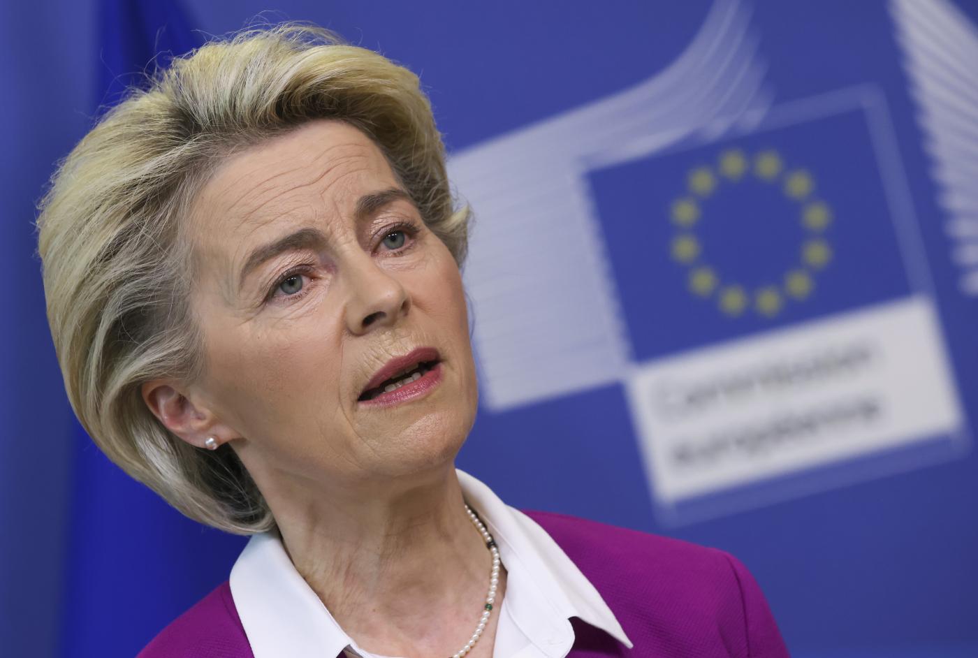Polonia, von der Leyen: “La Commissione reagirà. Messe in dubbio le basi della Ue”