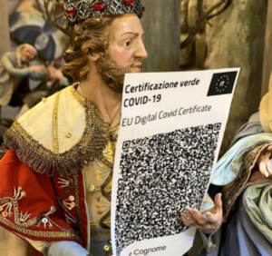 San Gregorio Armeno, Re Magi con il green pass: attacchi su Instagram all’artigiano