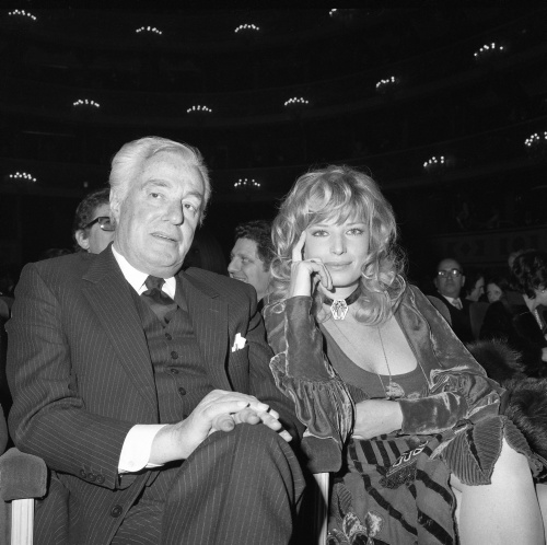 Galleria foto 'Monica Vitti, icona del set da Antonioni a Monicelli – La vita, la carriera e le immagini più belle' - foto 33