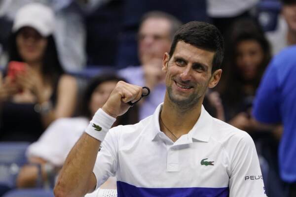 ufficiale Australian Open solo per vaccinati, Djokovic in forse