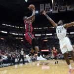 Basket: Nba, derby californiano a Golden State, sconfitta per Milwaukee