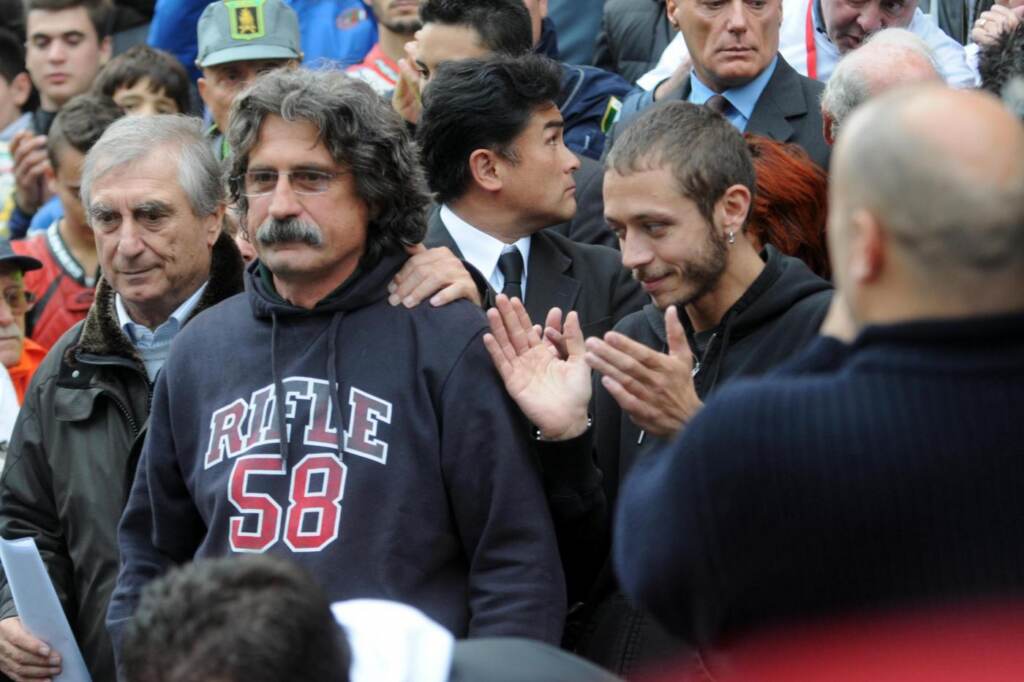 Galleria foto 'MotoGp, 10 anni fa moriva Marco Simoncelli – LA FOTOGALLERY' - foto 14