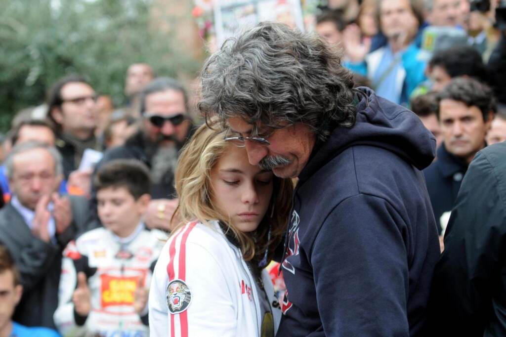 Galleria foto 'MotoGp, 10 anni fa moriva Marco Simoncelli – LA FOTOGALLERY' - foto 13