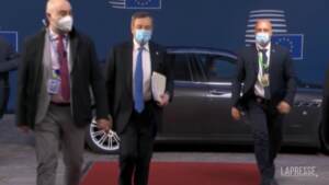 Bruxelles, Draghi arriva con gli altri leader al secondo giorno del vertice