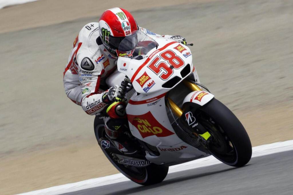 Galleria foto 'MotoGp, 10 anni fa moriva Marco Simoncelli – LA FOTOGALLERY' - foto 4