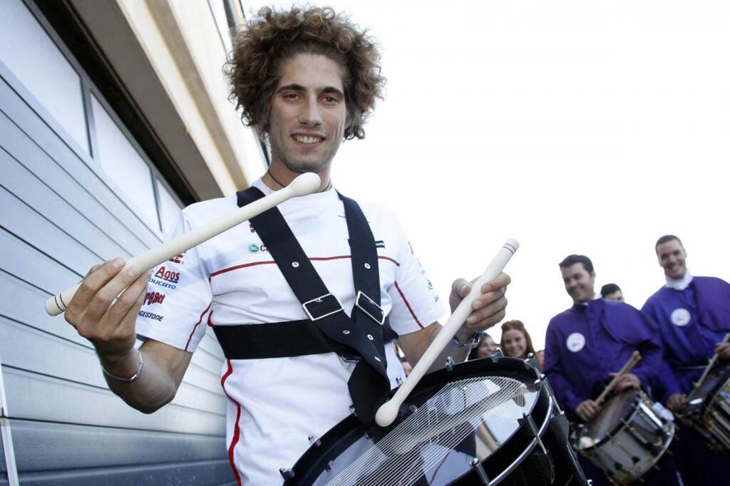 Galleria foto 'MotoGp, 10 anni fa moriva Marco Simoncelli – LA FOTOGALLERY' - foto 6