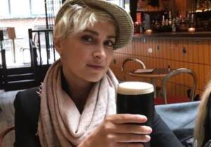 Tragedia sul set di ‘Rust’: ecco chi era Halyna Hutchins