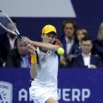 Tennis: super Sinner schianta Schwartzman ad Anversa, Torino più vicina