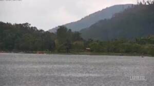 Terremoto a Taiwan: la camera puntata sul lago inizia a tremare