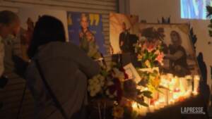 Morta sul set: veglia di preghiera per Halyna Hutchins