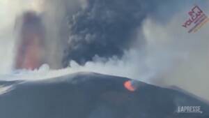 Canarie, il vulcano La Palma piu’ attivo che mai: le immagini areali sono spettacolari