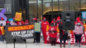 Usa, dipendenti McDonald’s in sciopero: “Basta molestie a lavoro”
