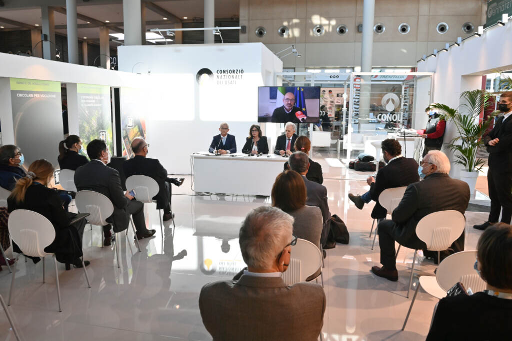 Galleria foto 'A Ecomondo la Presentazione di LaPresse Green – la Fotogallery' - foto 5