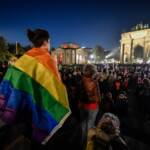 Milano, manifestazione contro la bocciatura del DDL Zan al Senato