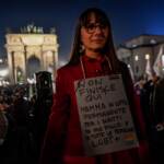 Milano, manifestazione contro la bocciatura del DDL Zan al Senato