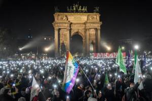 Milano, manifestazione contro la bocciatura del DDL Zan al Senato