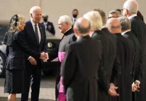 Vaticano, il presidente americano Joe Biden da Papa Francesco