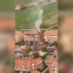 Scoppio in palazzina a Pinerolo, muore una donna. Le immagini dell’elisoccorso intervenuto