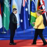 G20, I leader del mondo partecipano alla tradizionale foto di famiglia