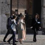 G20 Roma, le first lady al Colosseo