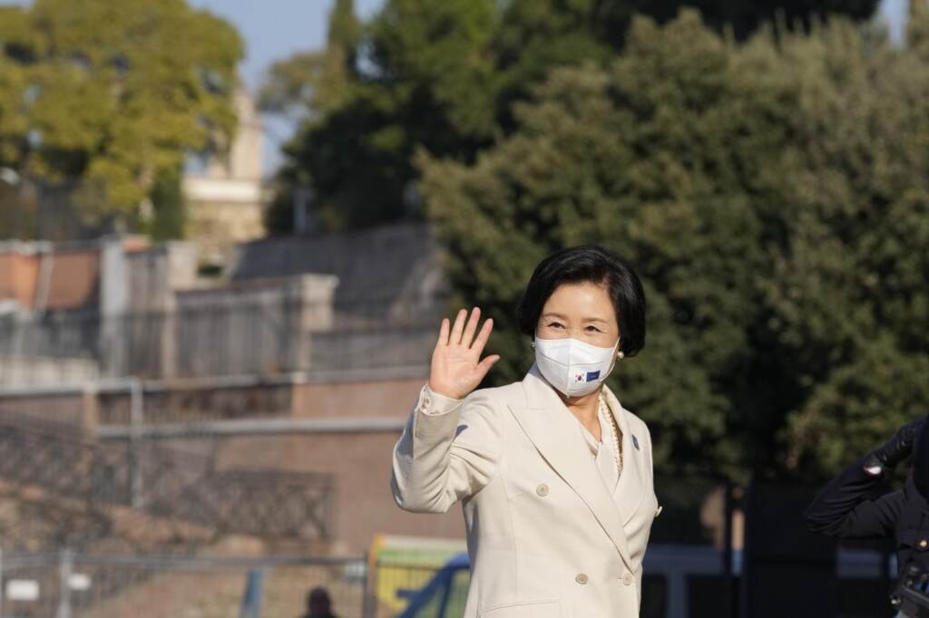Galleria foto 'G20, visita al Colosseo per le first lady' - foto 11
