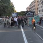 Roma, nel corteo dei Movimenti contro il G20 anche il gruppo “No green pass”
