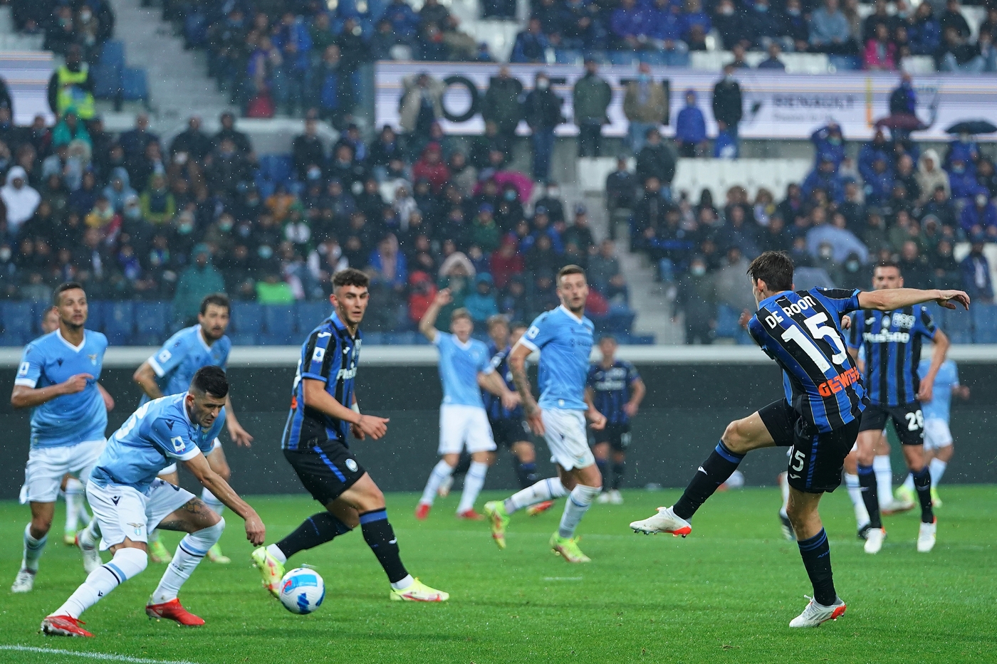 Serie A, l’Atalanta nel finale raggiunge la Lazio: 2-2 Serie A, l’Atalanta nel finale raggiunge la Lazio: 2-2