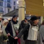 Green pass: a Novara vestiti da ebrei in lager. Speranza: “Scene fuori da grazia di Dio”