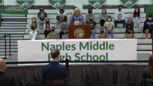 Usa: Jill Biden in visita a una scuola militare americana di Napoli