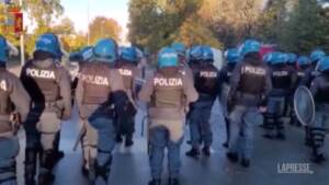 Torino, polizia al rave party che va avanti da giorni