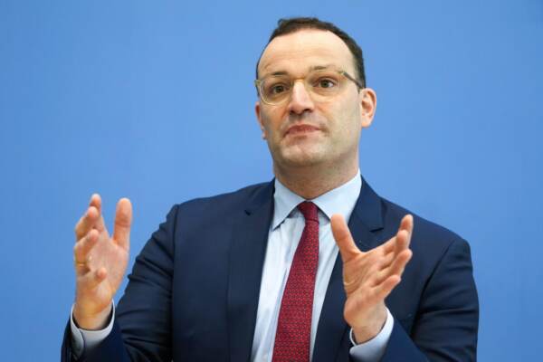 Covid, la Germania al centro di una nuova impennata di contagi