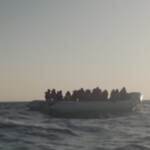 Libia, Sea Eye soccorre 325 migranti su diverse imbarcazioni