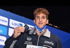 Europei di Nuoto, pioggia di medaglie a Kazan: spettacolo Lamberti