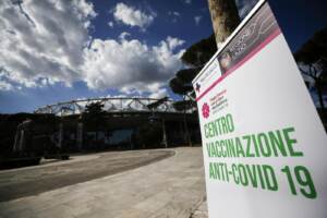 Covid, vaccini allo Stadio Olimpico con l'AS Roma