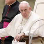 Pedofilia, Papa: “Basta col silenzio complice”