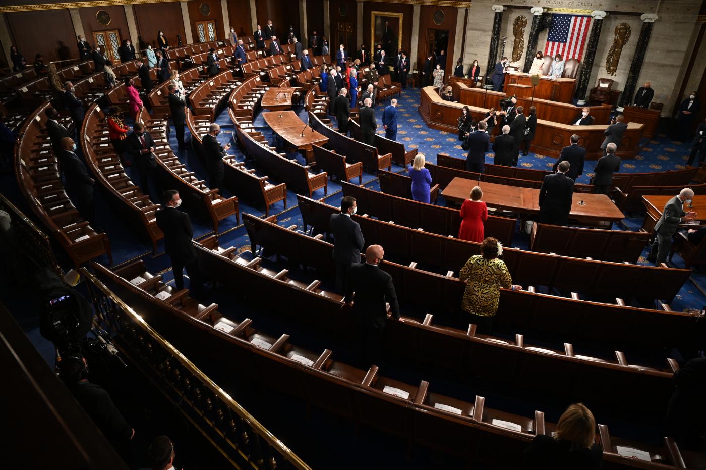 Usa, il Congresso approva il maxi-piano da 1000 miliardi per le infrastrutture