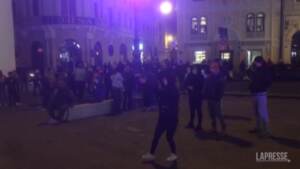 Trieste, scontri tra No Green Pass e polizia: dieci fermati