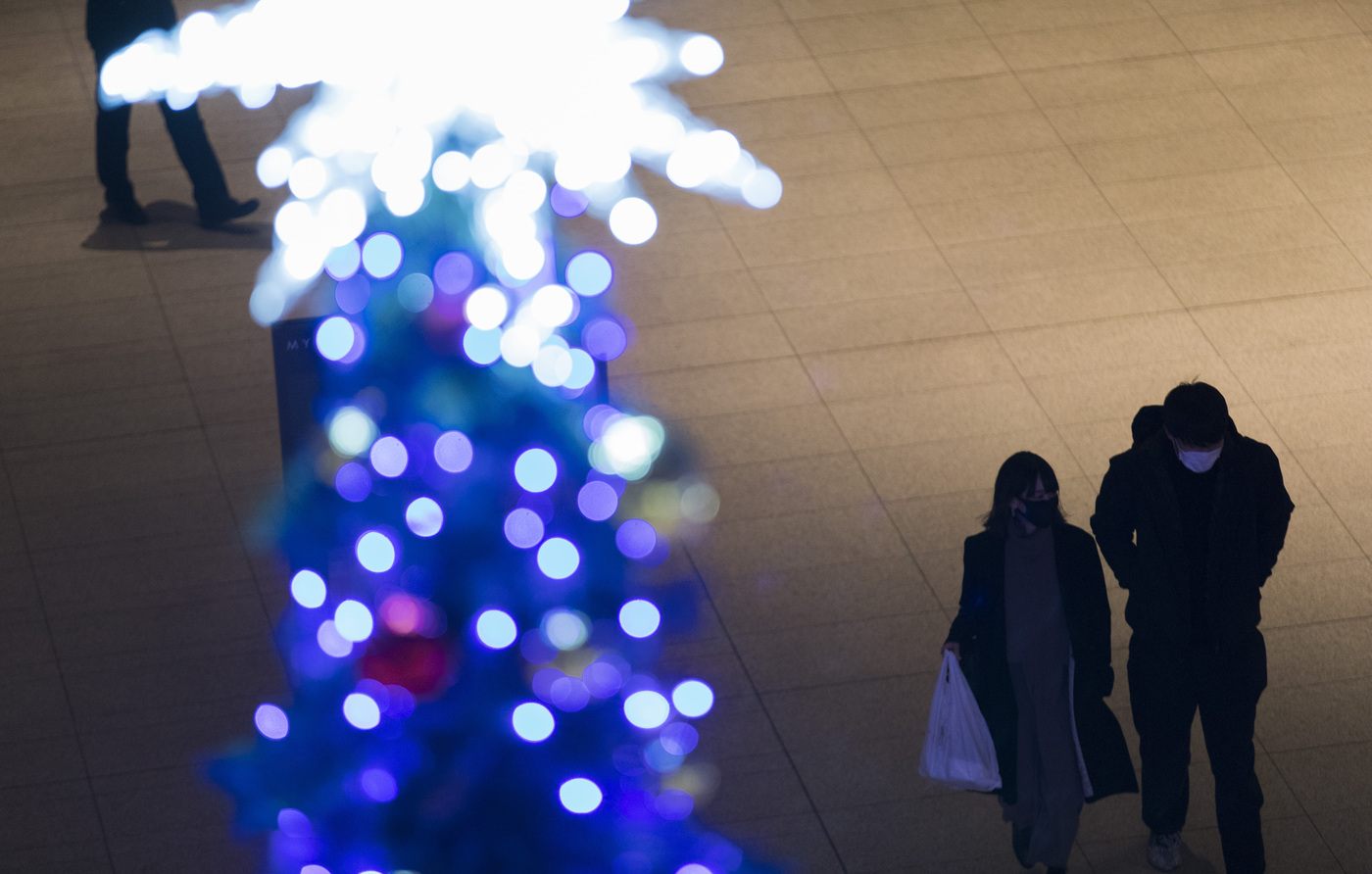 Natale, Confcommercio: “Con prezzi e bollette a rischio consumi per 5,3 mld”