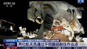 Spazio, Wang Yaping prima astronauta cinese a compiere passeggiata spaziale