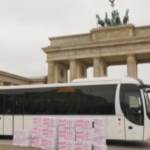 Migranti, Ong tedesche mandano aiuti al confine tra Polonia e Bielorussia