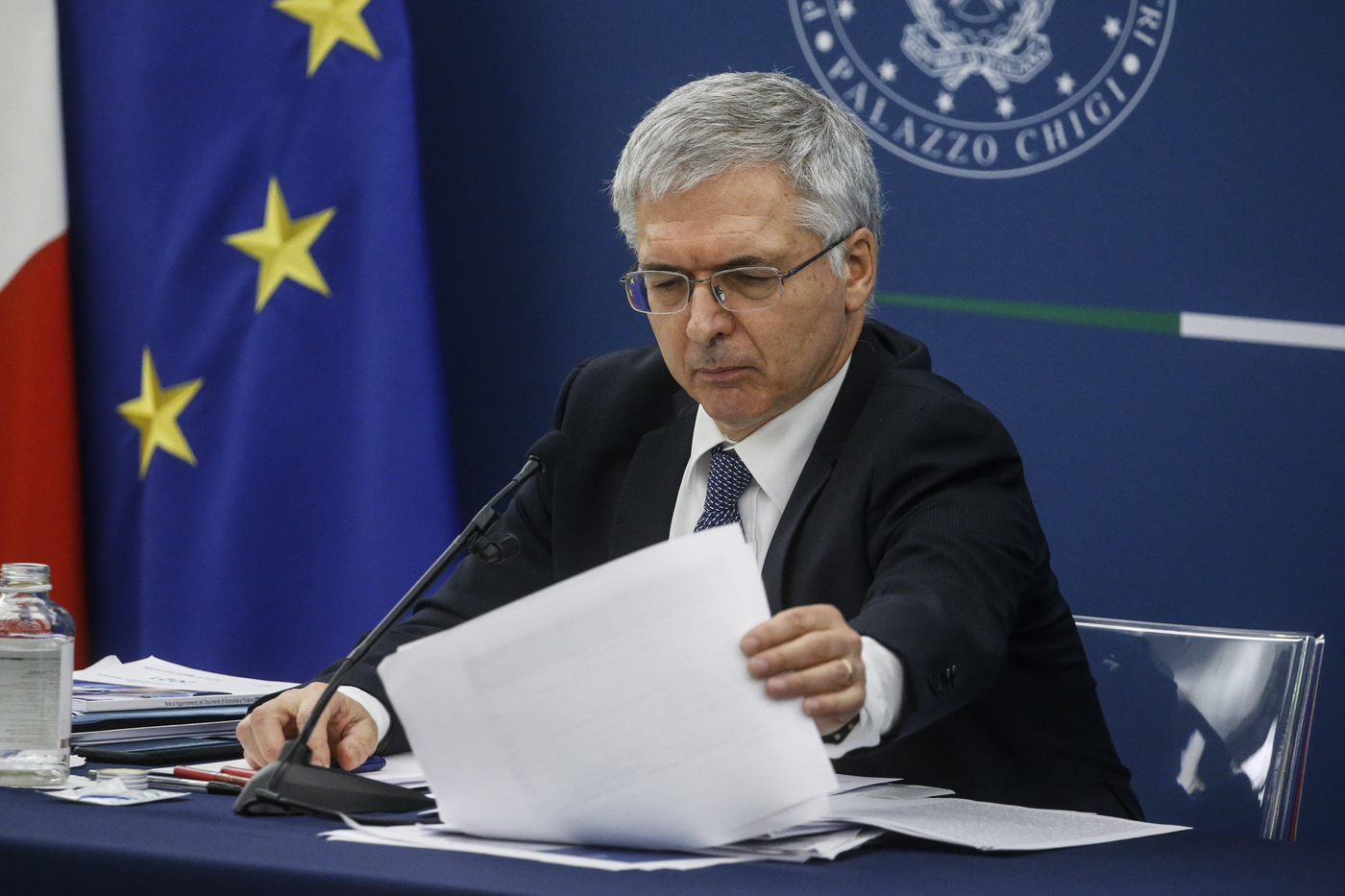 Ecofin: Italia meglio di Ue su Pil, inflazione e contagi. Franco: “Pil +6,1%” Ecofin: Italia meglio di Ue su Pil, inflazione e contagi. Franco: “Pil +6,1%”