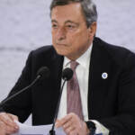 Governo, Draghi tira dritto: “Serve coraggio sulle riforme”. E vara dl anti furbetti