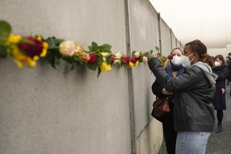 Germania, 32 anni fa la caduta del Muro di Berlino