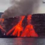 La Palma, cascate di lava si riversano sulla spiaggia di Los Guirres