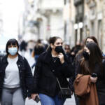 Covid, Gimbe: “Continuano a salire nuovi casi, +37,7% in una settimana”