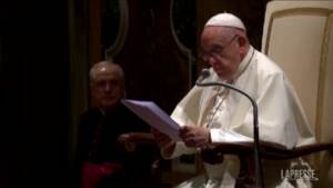 Migranti, nuovo appello di Papa Francesco: “Integrare o arriveranno problemi”