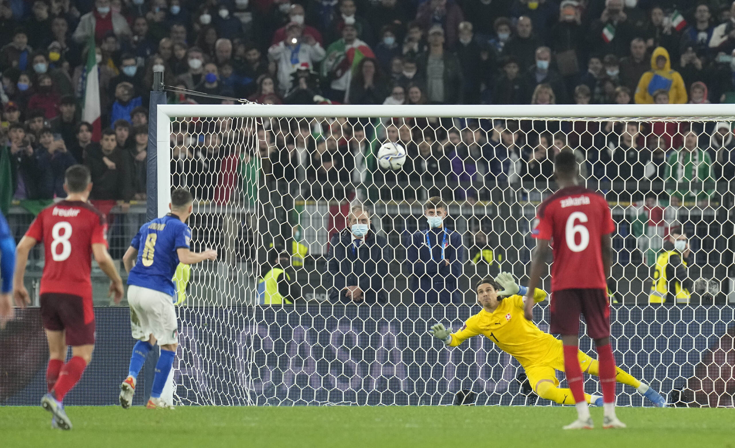 Qualificazioni mondiali, Italia-Svizzera finisce 1-1: Jorginho sbaglia un rigore