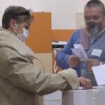 Bulgaria, seggi aperti per presidenziali e politiche