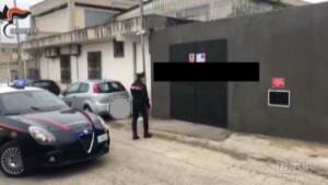 Bari: buttafuori discoteca ferito da colpi pistola, arrestato 45enne